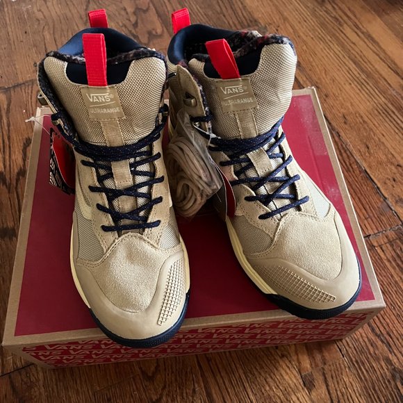 Vans Ultrarange Exo Hi MTE-2 Shoe main image 10